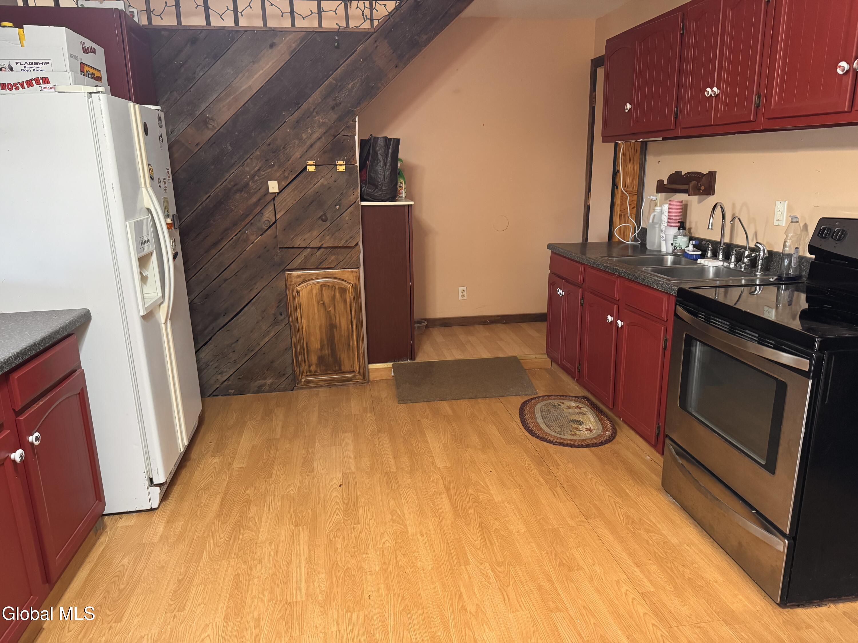 6 Moon Road Argyle NY 12809