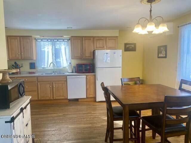 19 Center White Creek Lane White Creek NY 12057
