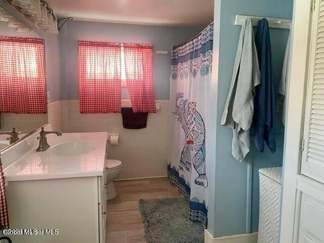 19 Center White Creek Lane White Creek NY 12057