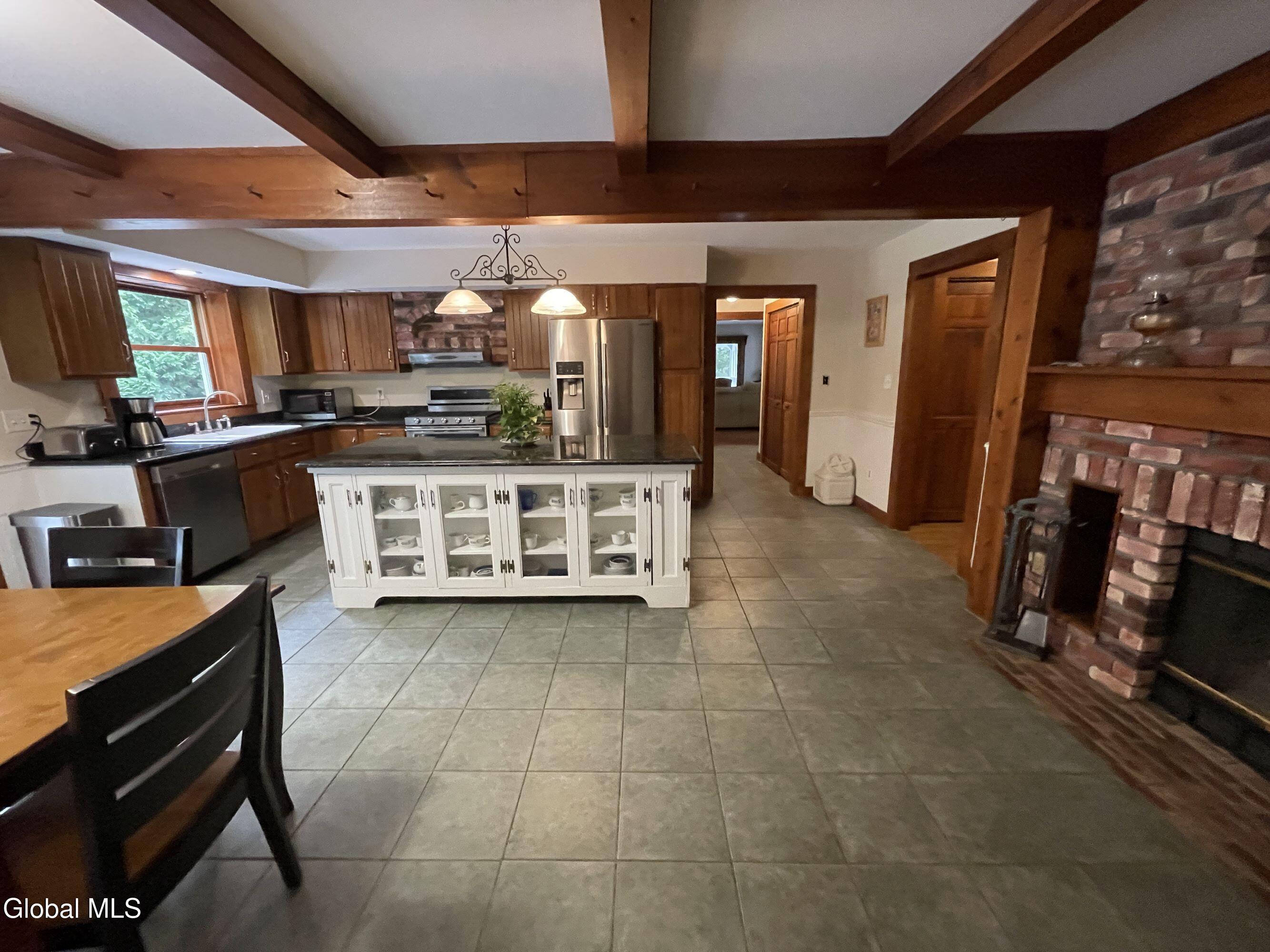 17 Johnny Cake Hollow Road Melrose NY 12121