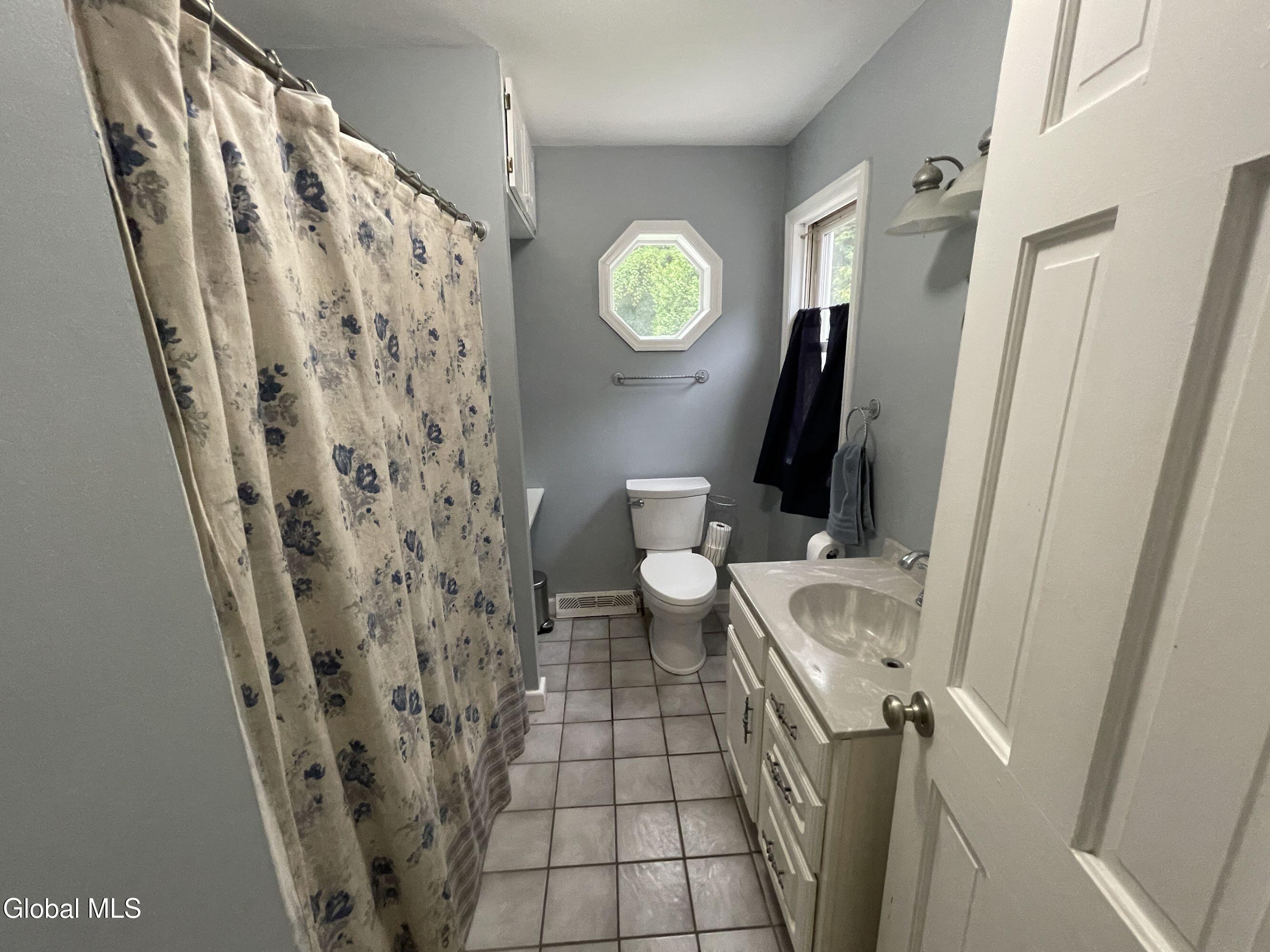 17 Johnny Cake Hollow Road Melrose NY 12121