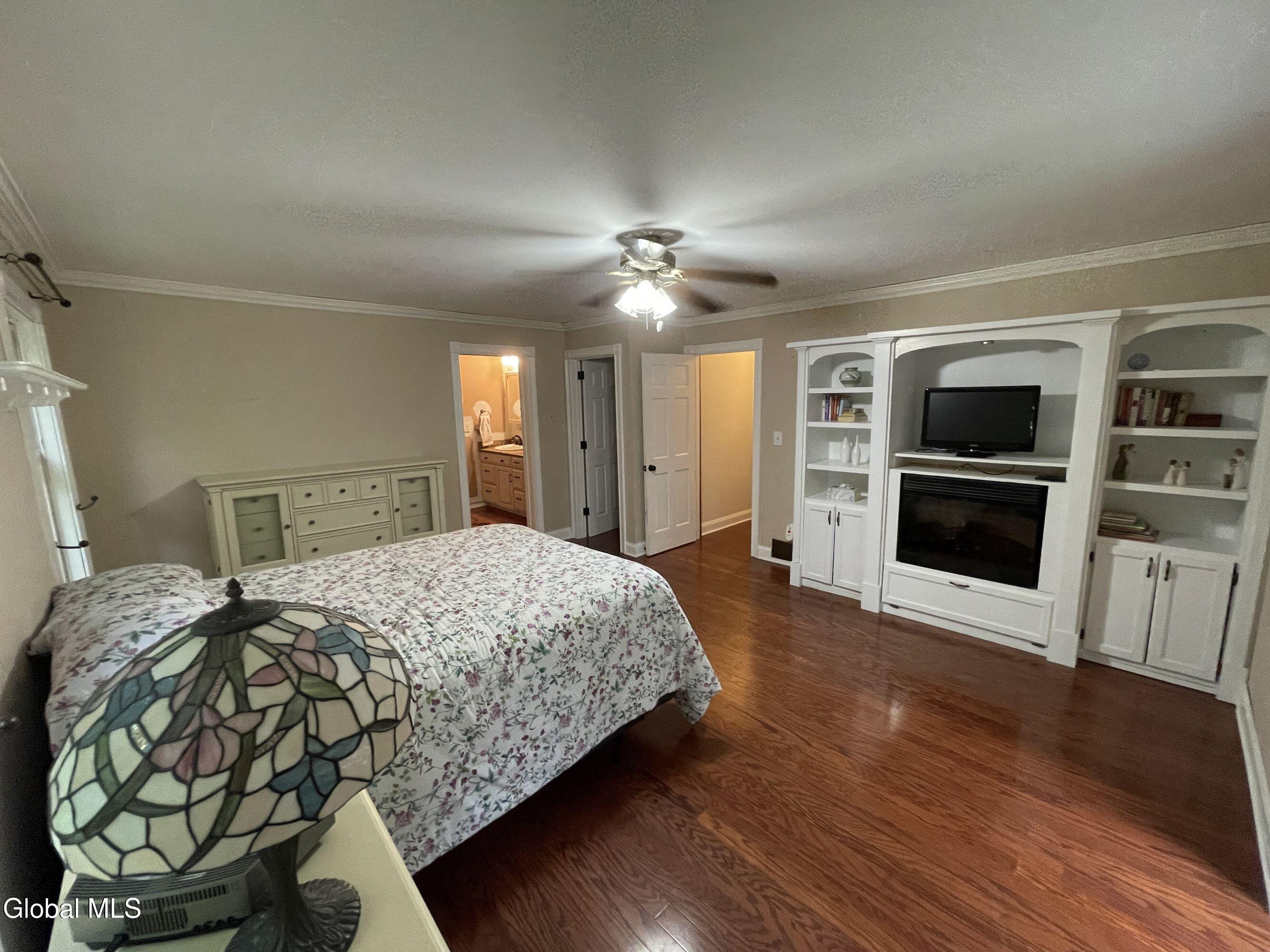 17 Johnny Cake Hollow Road Melrose NY 12121