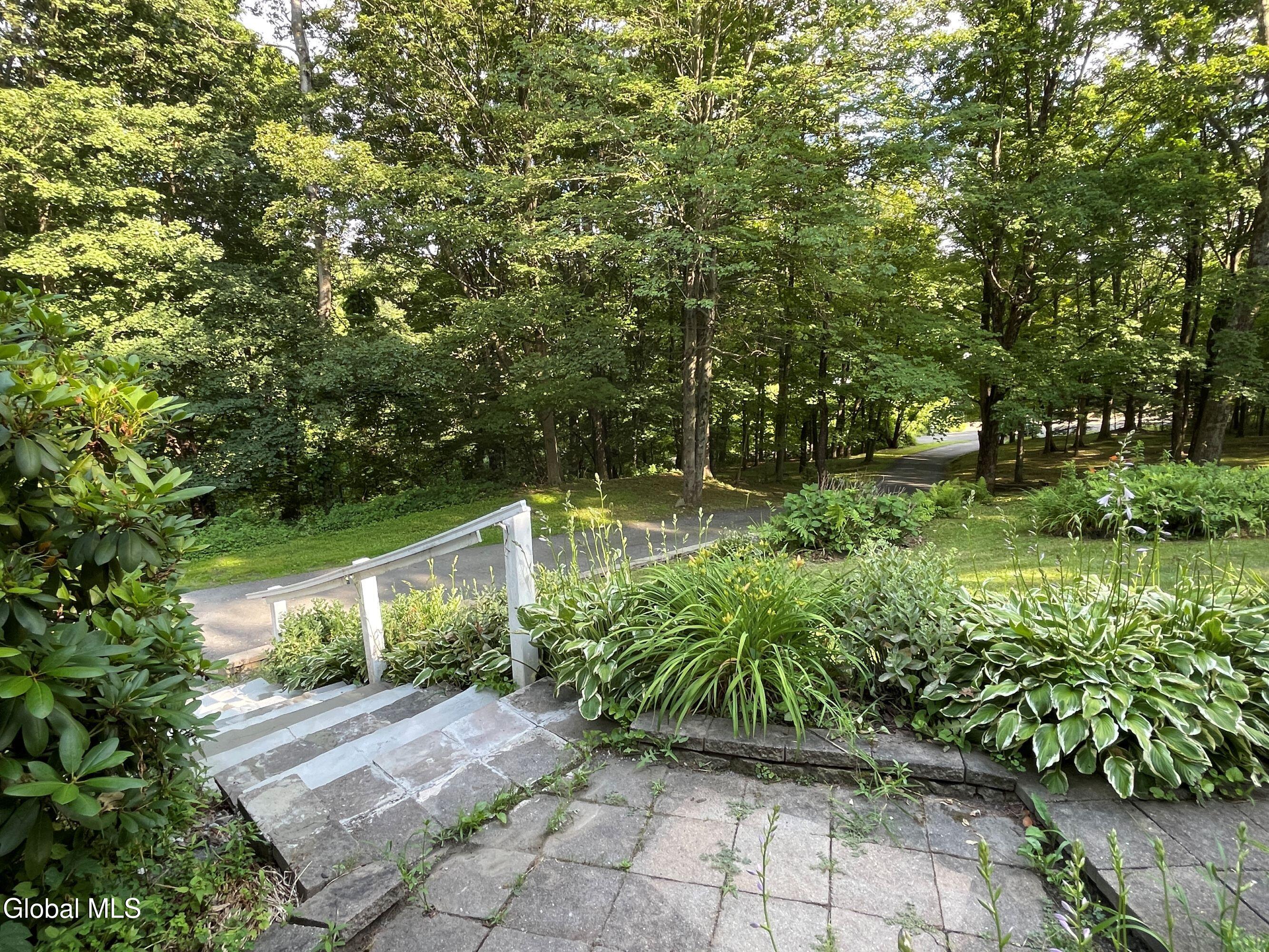 17 Johnny Cake Hollow Road Melrose NY 12121