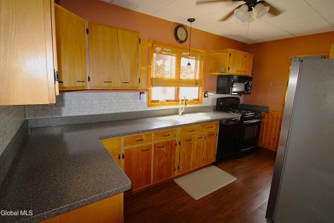1951 Greenpoint Avenue Rotterdam NY 12303