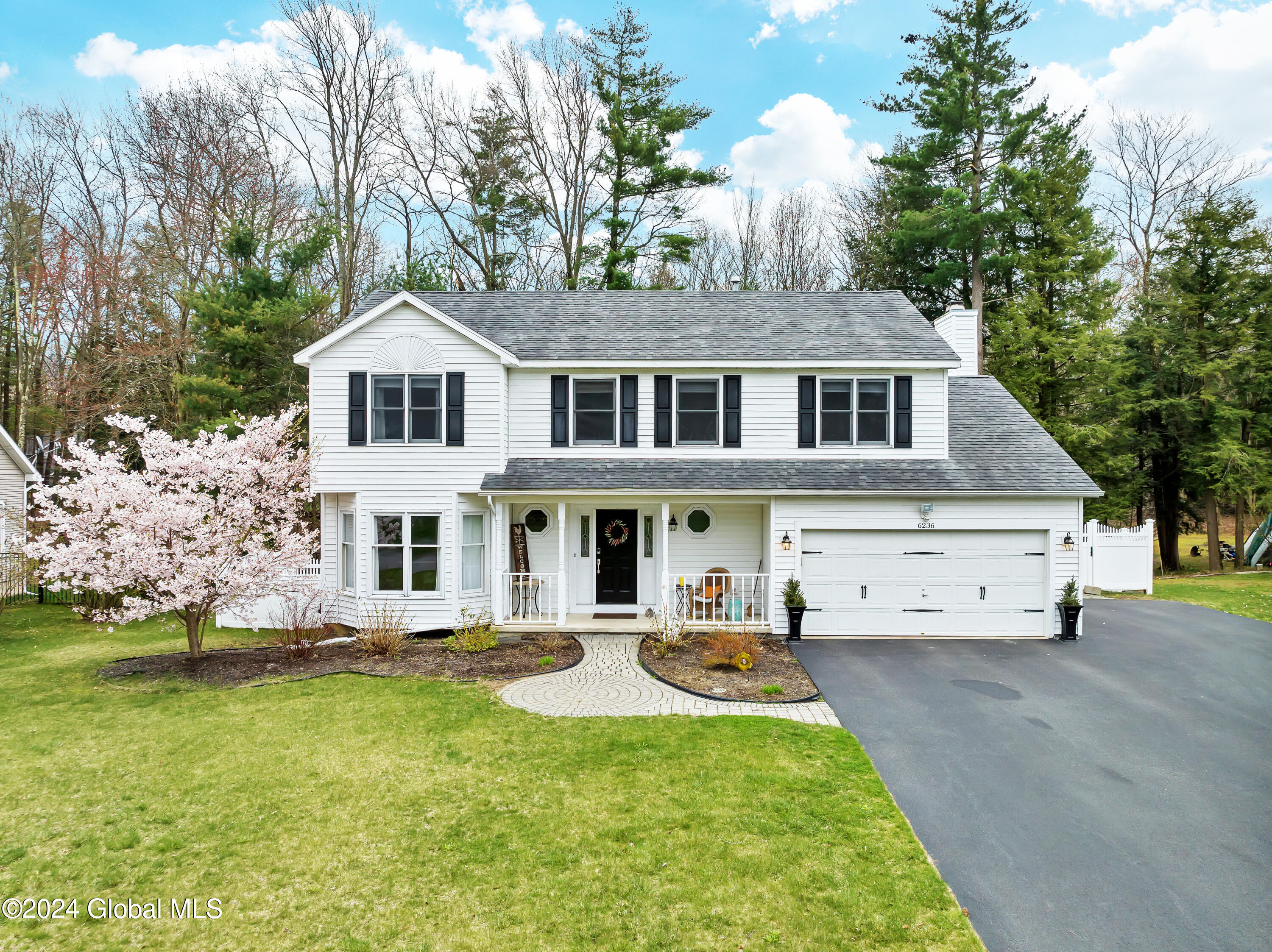 6236 Empire Avenue Schenectady NY 12306