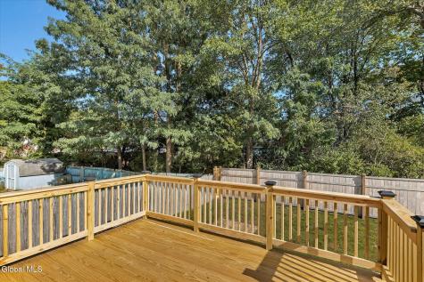 270 Daniels Avenue Schenectady NY 12304
