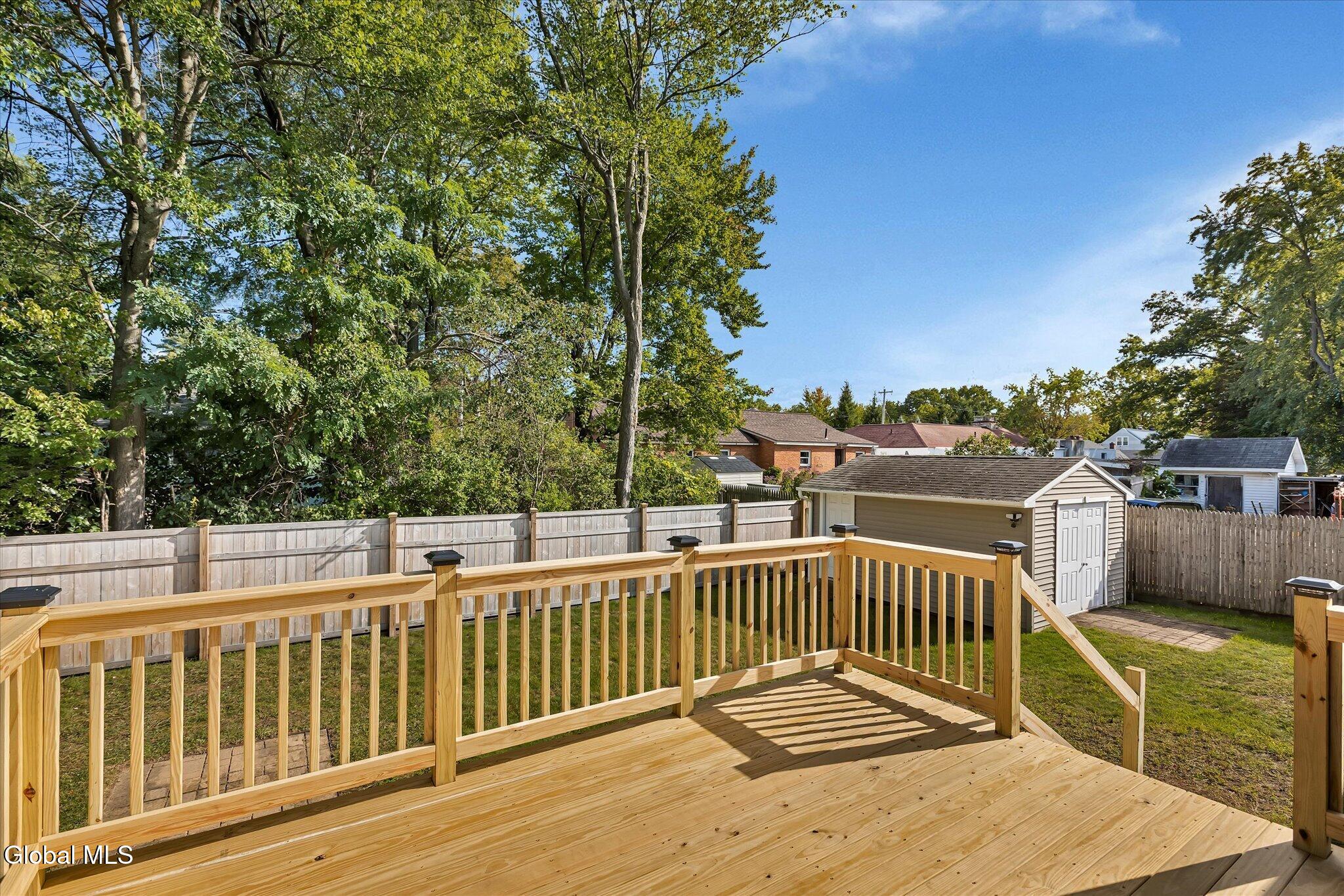 270 Daniels Avenue Schenectady NY 12304