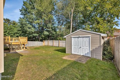 270 Daniels Avenue Schenectady NY 12304
