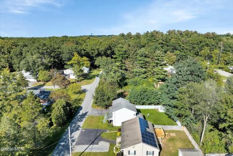 270 Daniels Avenue Schenectady NY 12304