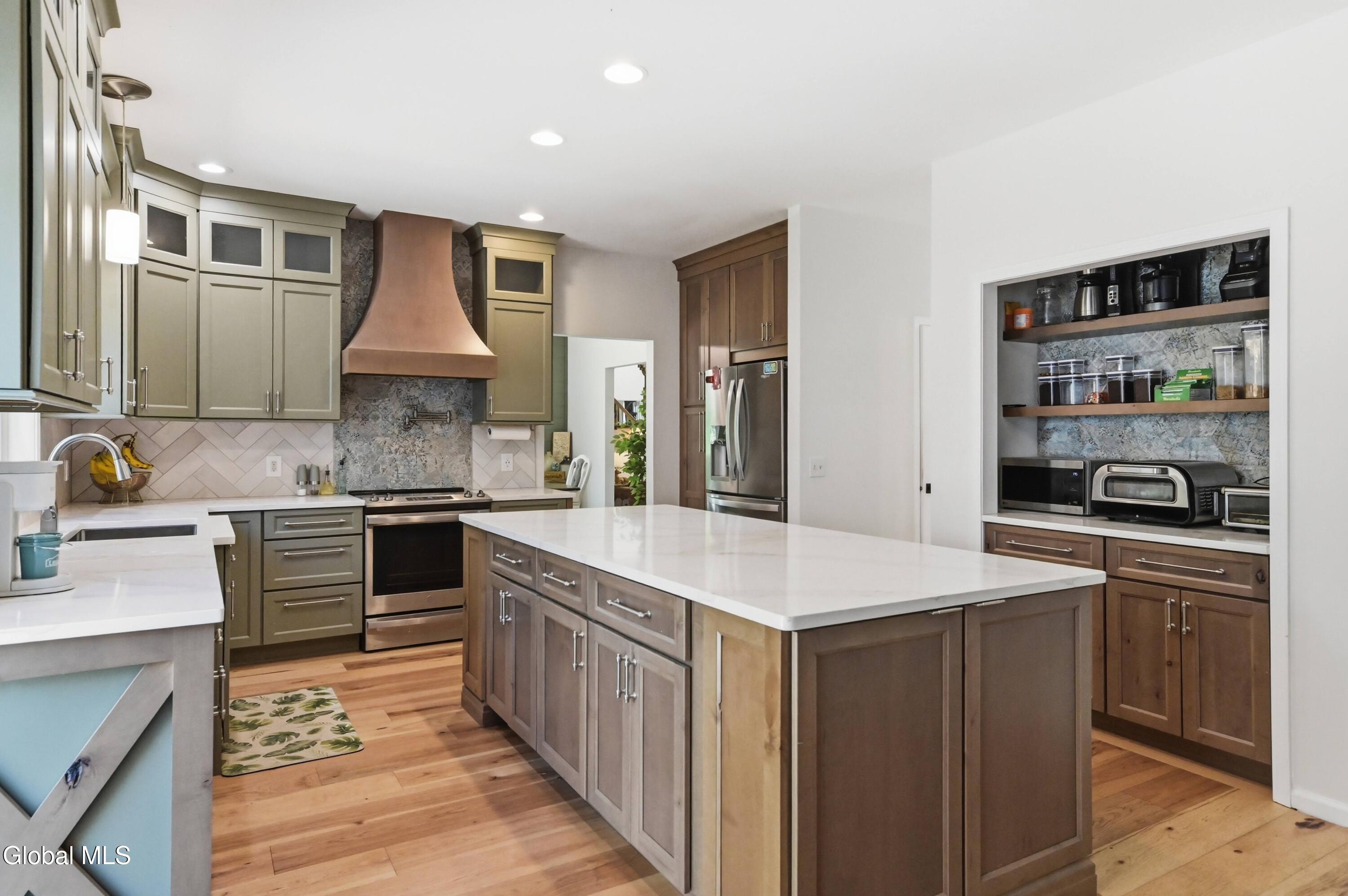 2 Magnolia Lane Ballston Lake NY 12019