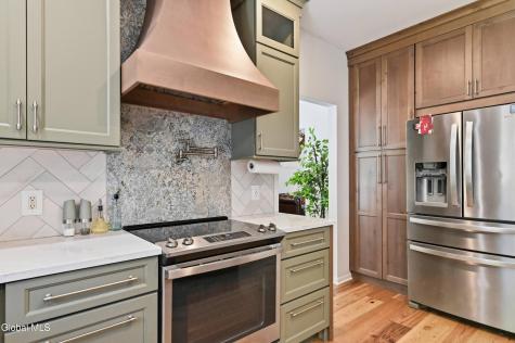 2 Magnolia Lane Ballston Lake NY 12019