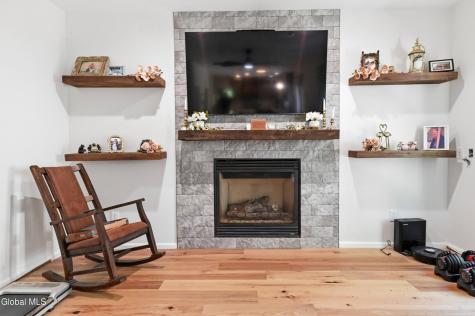 2 Magnolia Lane Ballston Lake NY 12019