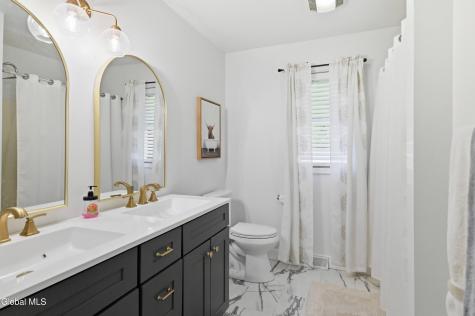 2 Magnolia Lane Ballston Lake NY 12019