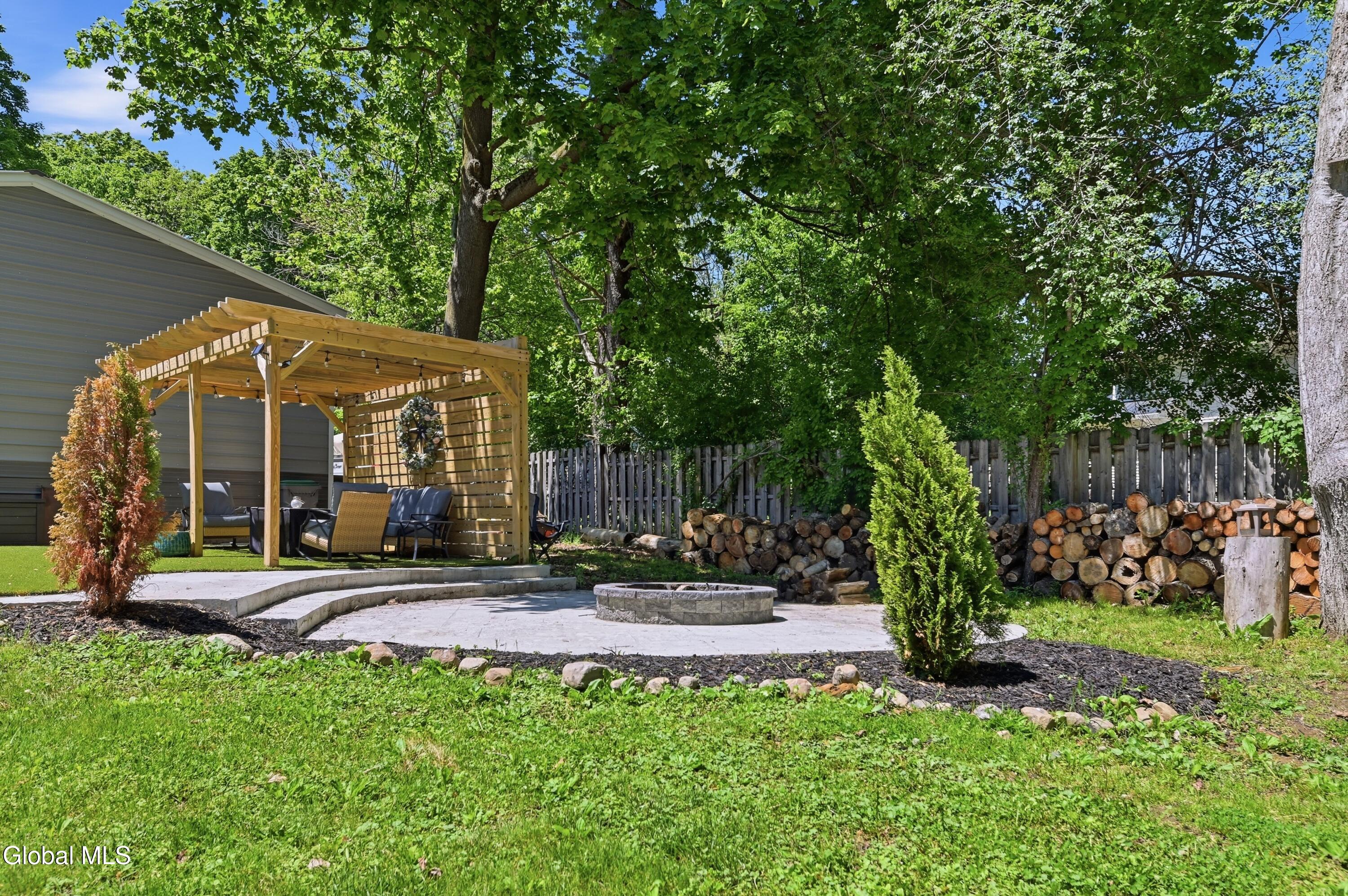 2 Magnolia Lane Ballston Lake NY 12019