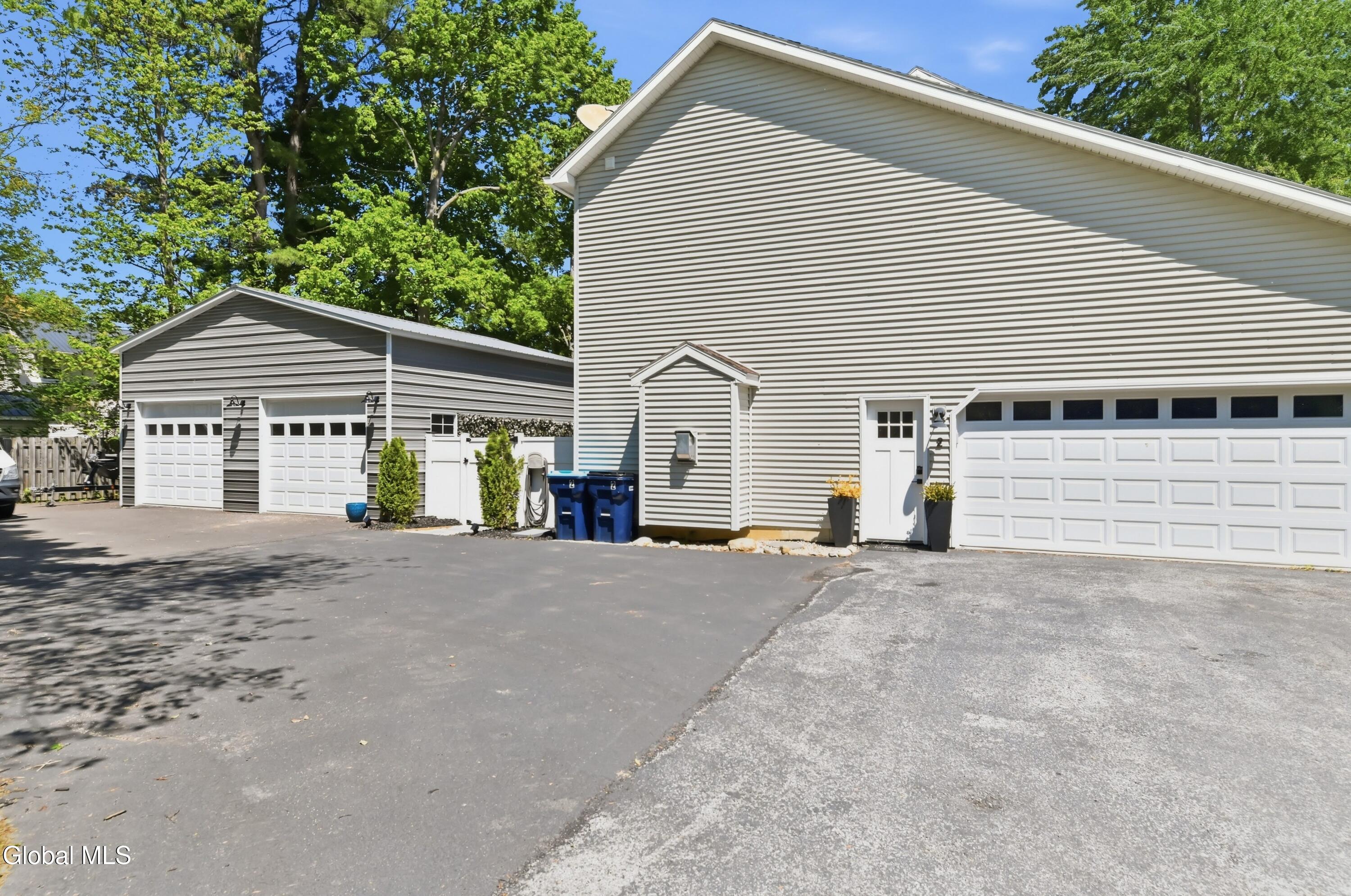 2 Magnolia Lane Ballston Lake NY 12019