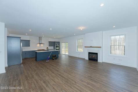 29 Tamarack Street Ballston Lake NY 12019