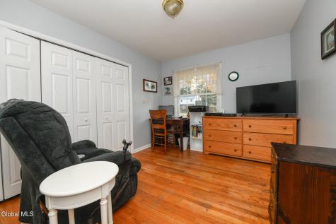 82 Brockley Drive Delmar NY 12054