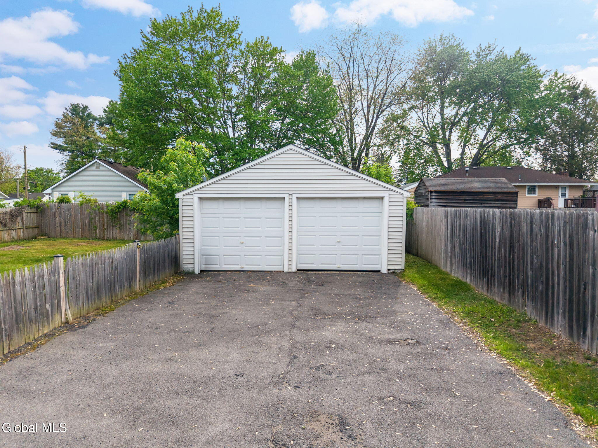 2115 Fiero Avenue Schenectady NY 12303