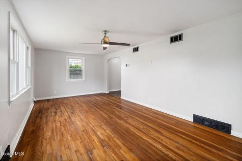 2115 Fiero Avenue Schenectady NY 12303