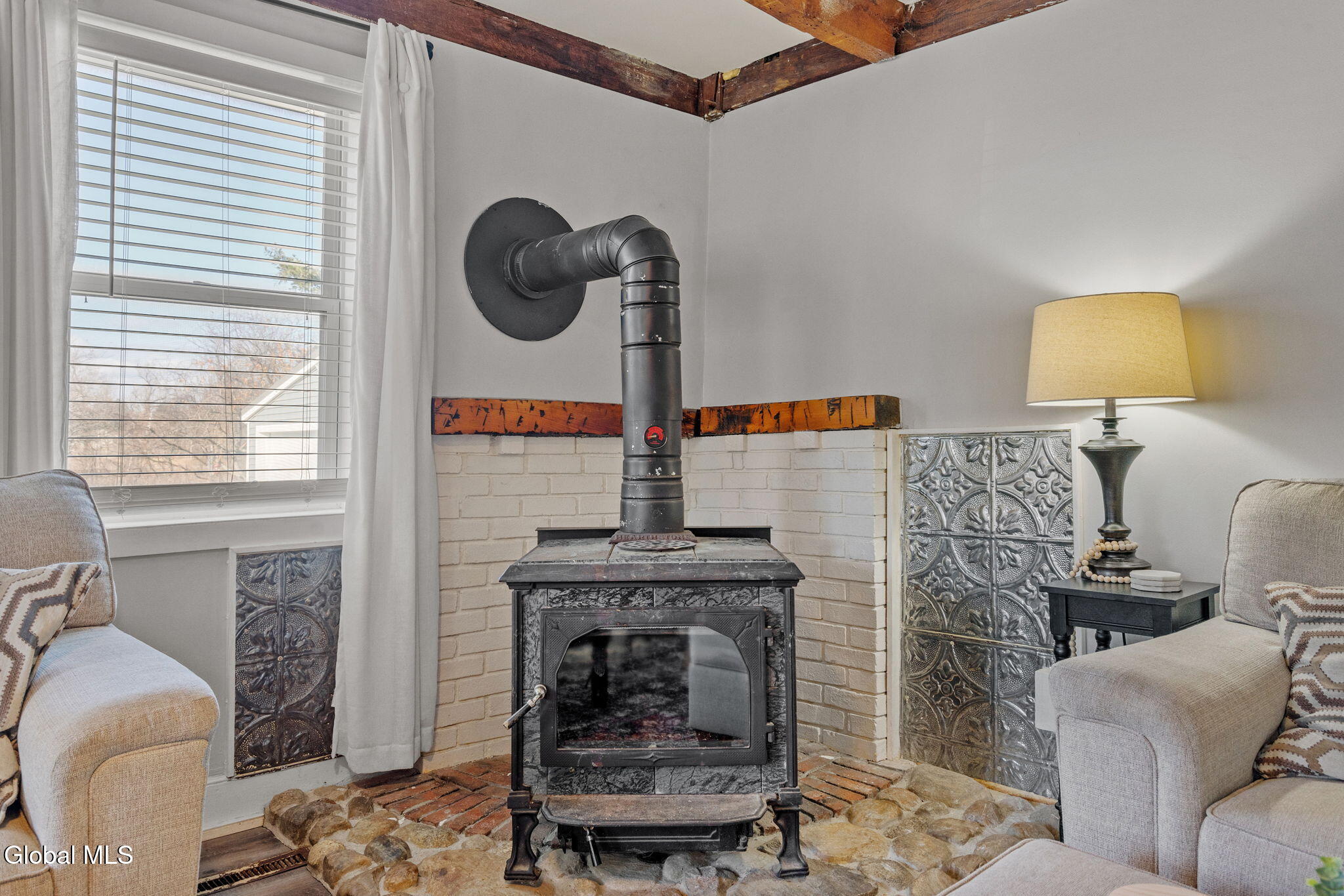 1612 W Glenville Road Amsterdam NY 12010