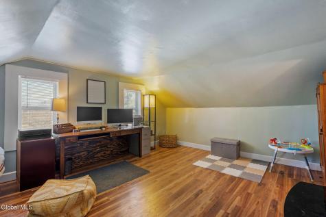 1612 W Glenville Road Amsterdam NY 12010