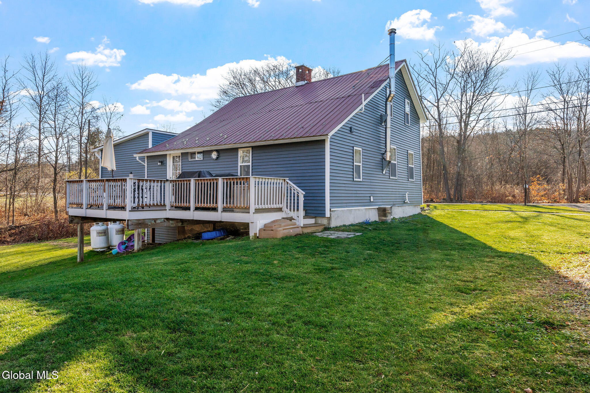 1612 W Glenville Road Amsterdam NY 12010