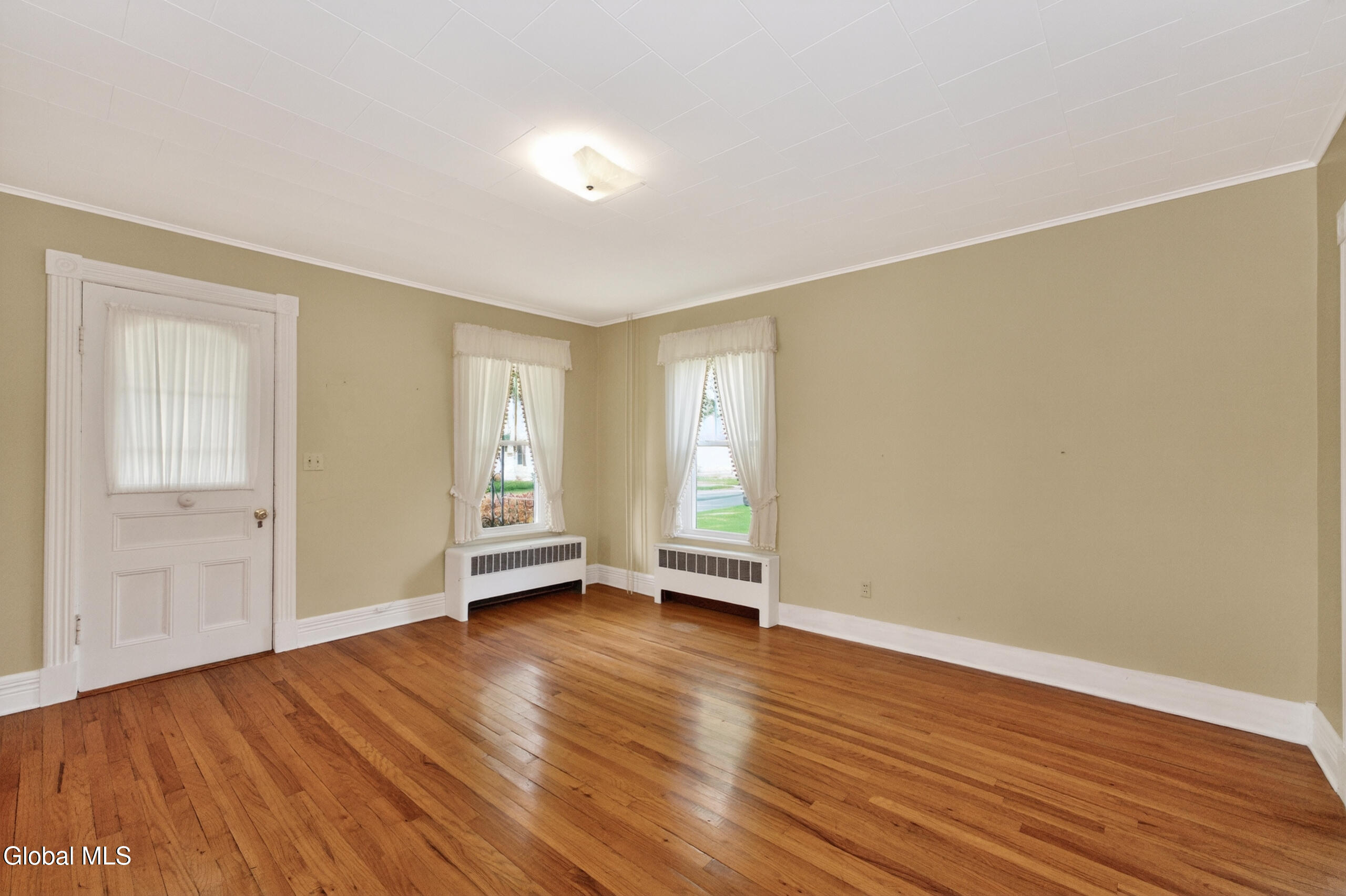 57 Willowbrook Avenue South Bethlehem NY 12161