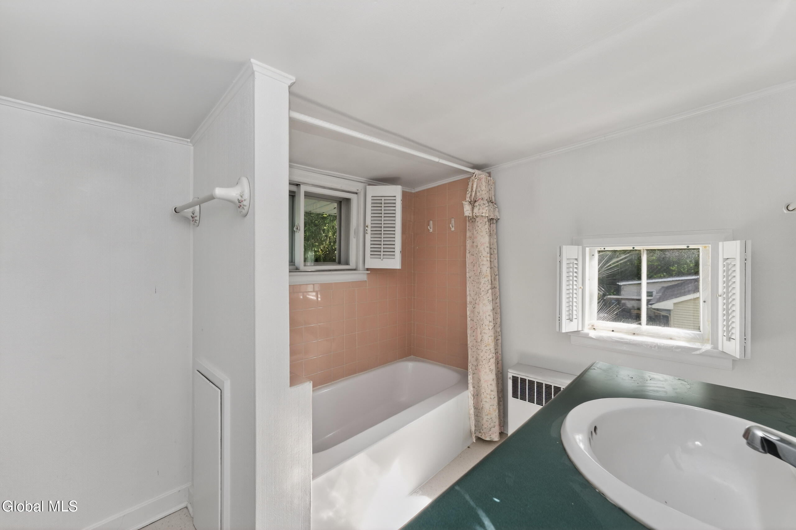 57 Willowbrook Avenue South Bethlehem NY 12161