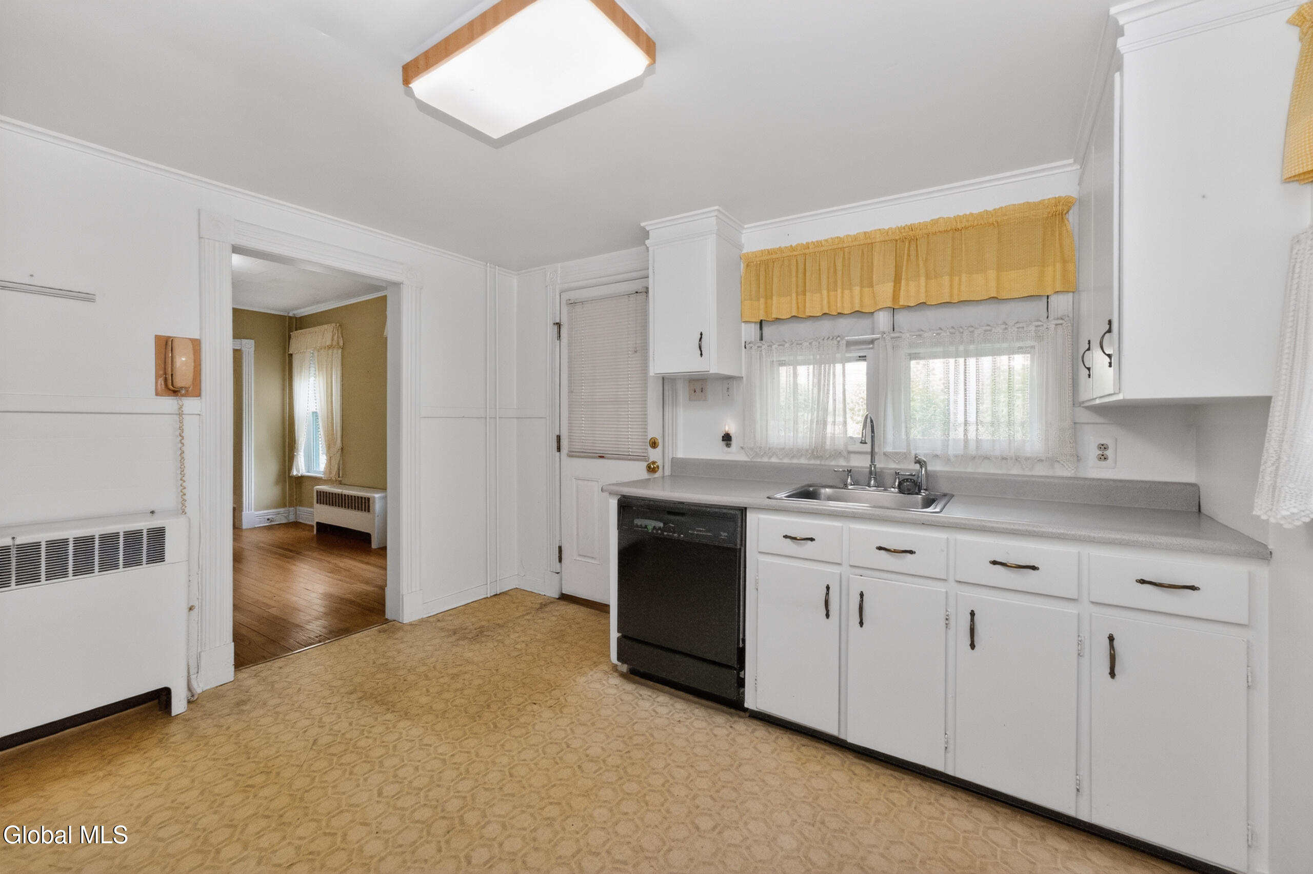57 Willowbrook Avenue South Bethlehem NY 12161