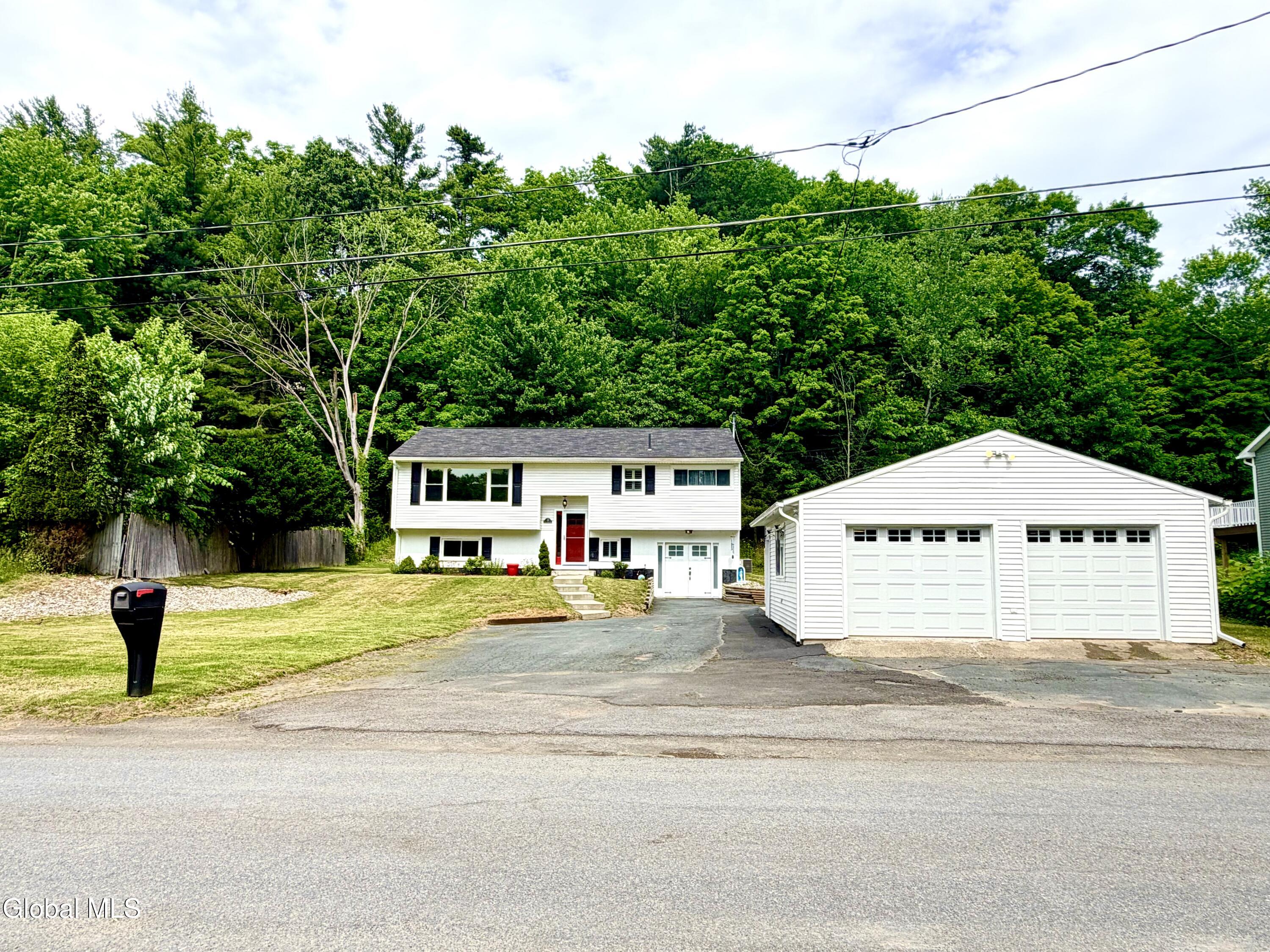 10 Williams Street Wynantskill NY 12198