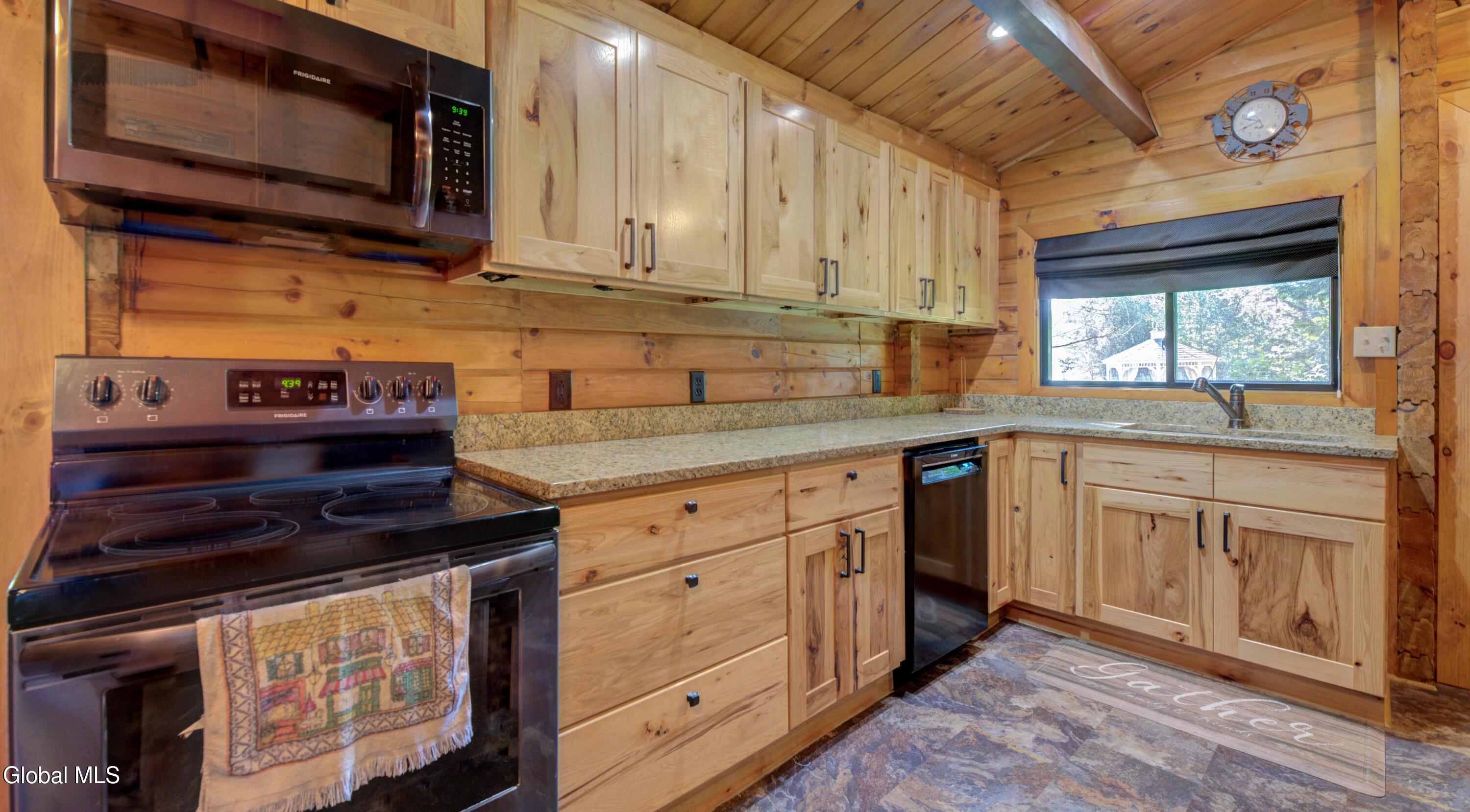 147 S Shore Road Lake Pleasant NY 12108