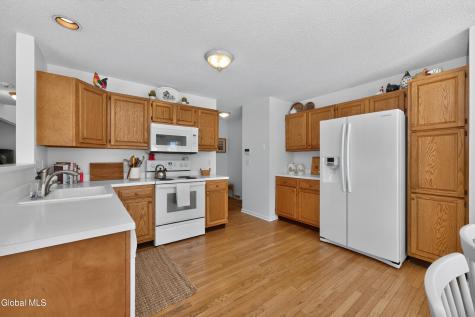 15 Sandpiper Lane Rexford NY 12148