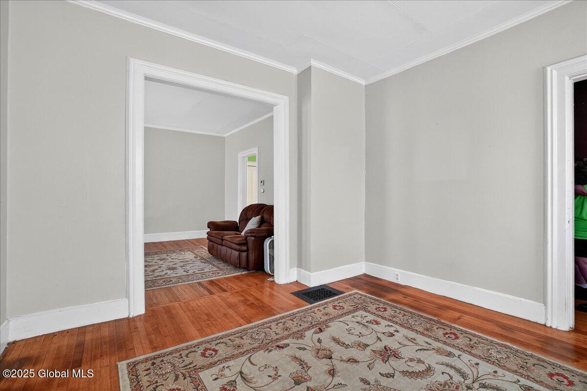 302 S William Street Johnstown NY 12095