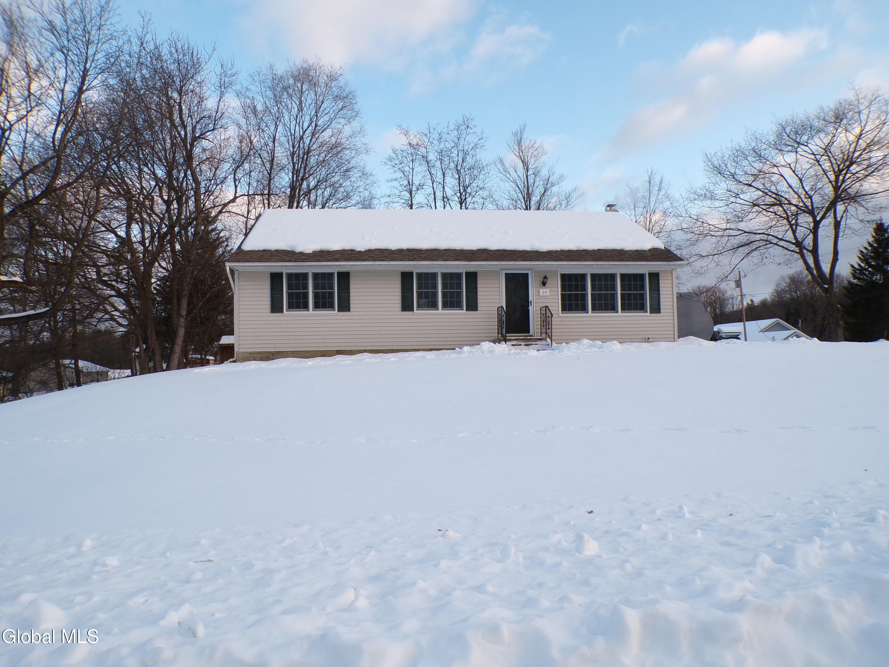 24 Clover Avenue East Greenbush NY 12061