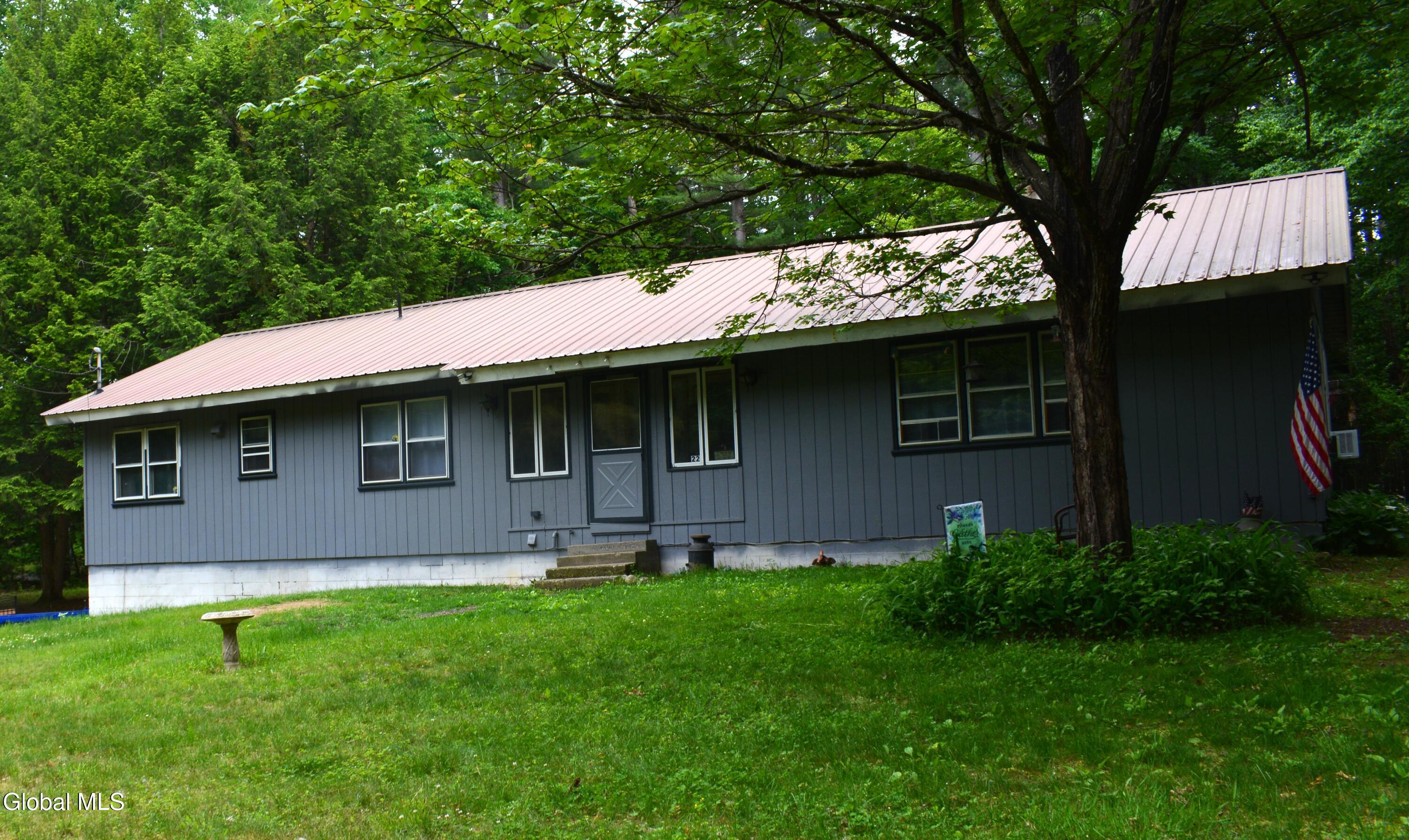 22 Sande Lane Corinth NY 12822