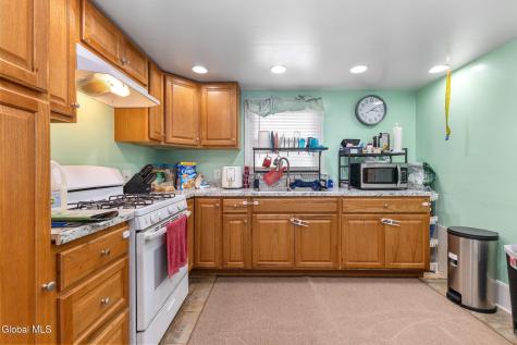 3257 Mcdonald Avenue Schenectady NY 12304