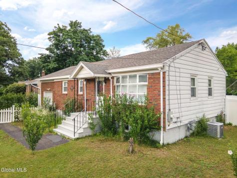 3257 Mcdonald Avenue Schenectady NY 12304