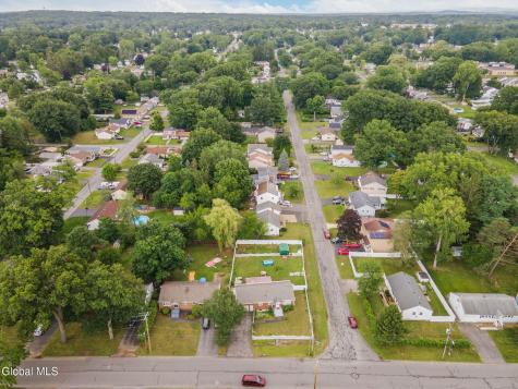3257 Mcdonald Avenue Schenectady NY 12304