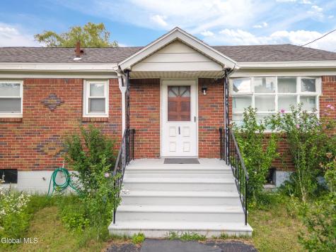 3257 Mcdonald Avenue Schenectady NY 12304