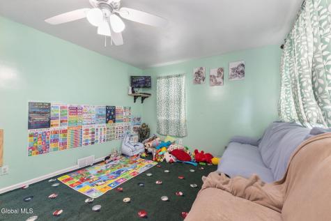 3257 Mcdonald Avenue Schenectady NY 12304