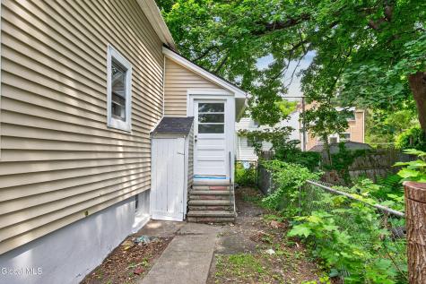 3034 7th Avenue Troy NY 12180