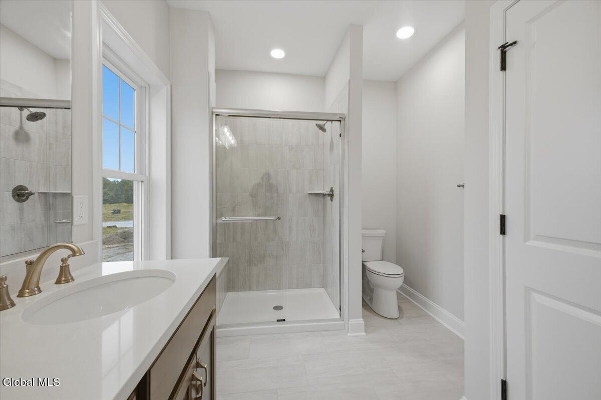 6 Clover Leaf Drive Halfmoon NY 12065
