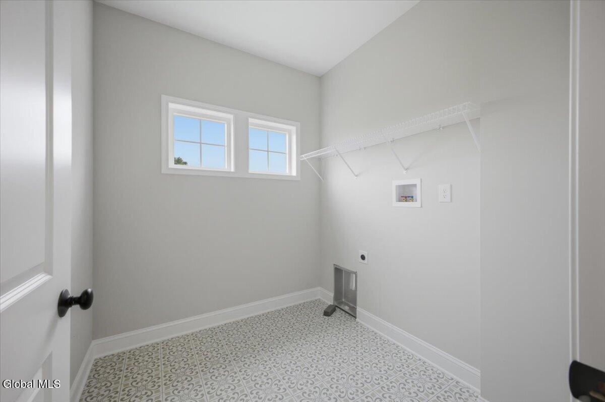 6 Clover Leaf Drive Halfmoon NY 12065