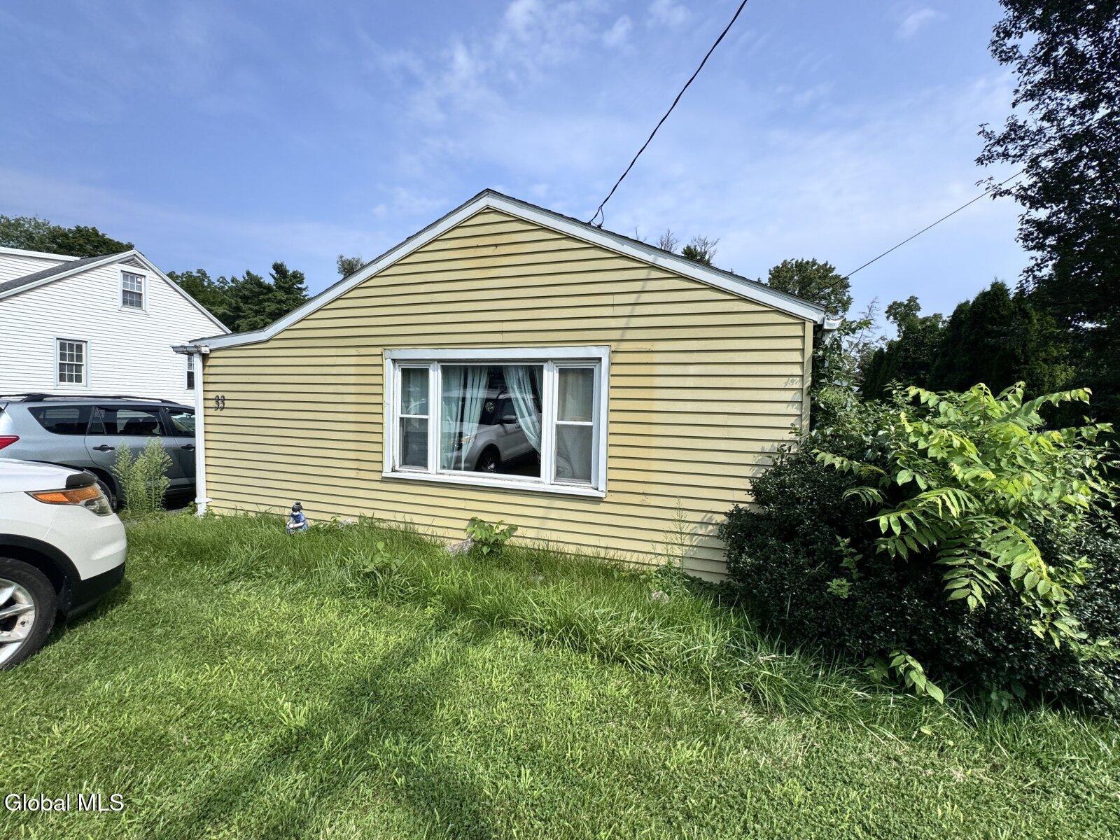 33 Bridge Street South Bethlehem NY 12158
