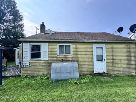 33 Bridge Street South Bethlehem NY 12158