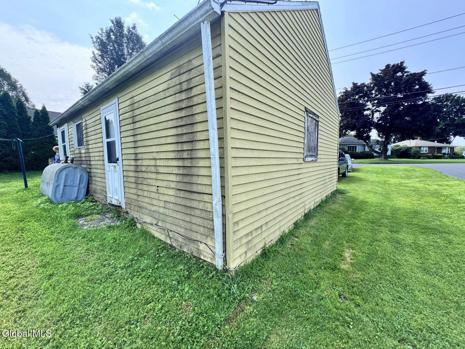 33 Bridge Street South Bethlehem NY 12158