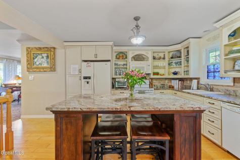 122 Marlboro Road Delmar NY 12054