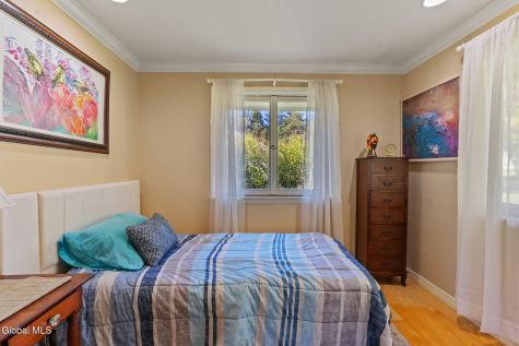 122 Marlboro Road Delmar NY 12054