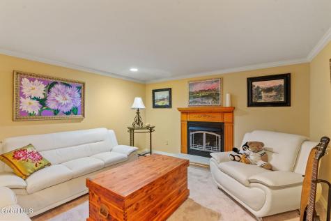 122 Marlboro Road Delmar NY 12054