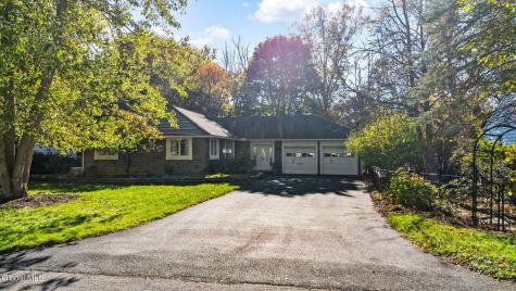 122 Marlboro Road Delmar NY 12054